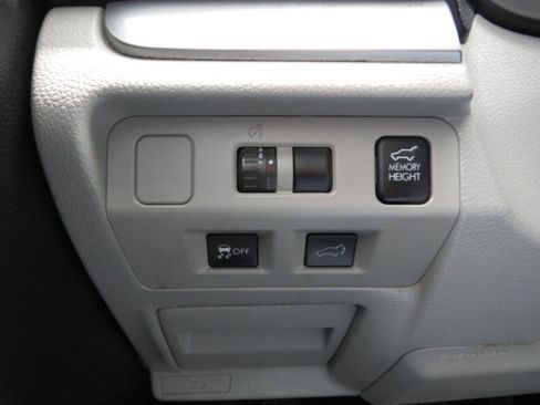 Used 2015 Subaru Forester 2.5i Limited w/ Popular Package #2 AWD/4WD image 21