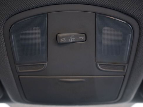 Used 2017 Hyundai Elantra SE FWD image 34