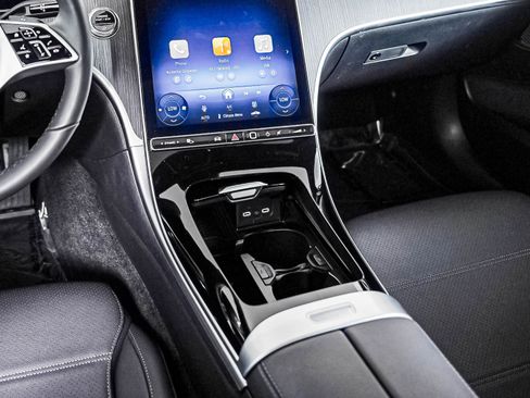 Certified 2026 Mercedes-Benz C 300 4MATIC Sedan image 15
