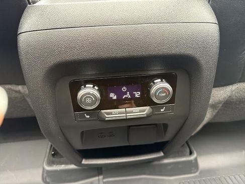 Used 2026 GMC Acadia Denali Ultimate w/ LPO, Floor Liner Package AWD/4WD image 20