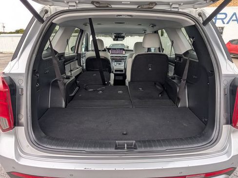 Used 2024 Hyundai Palisade SEL FWD image 20