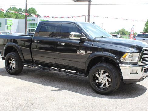 Used 2017 RAM 2500 Lone Star image 10