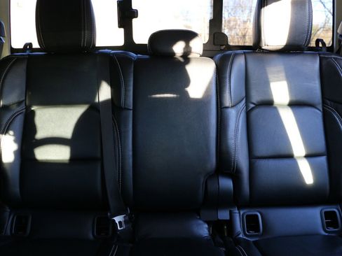 Used 2020 Jeep Gladiator Sport w/ Quick Order Package 24S image 21