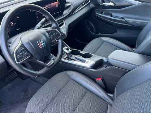 Used 2024 Buick Envista Preferred w/ Convenience I Package image 7