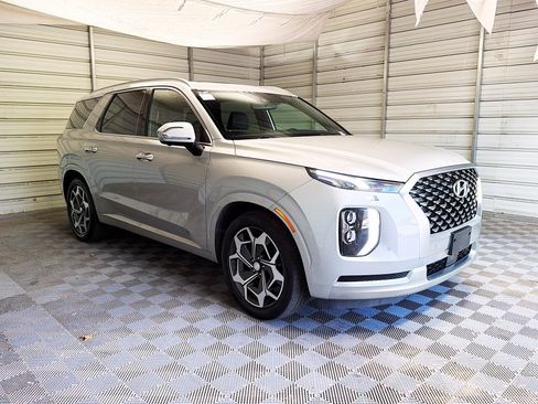 Used 2021 Hyundai Palisade Calligraphy w/ Cargo Package FWD image 3
