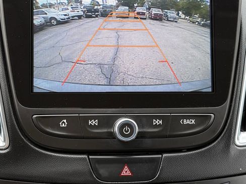 Used 2016 Chevrolet Malibu LT w/ Driver Confidence Package image 25