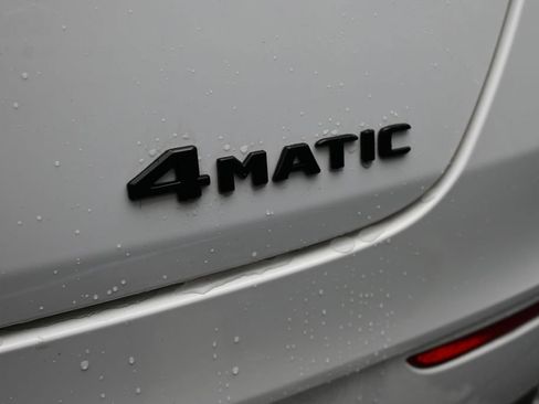Used 2023 Mercedes-Benz CLA 250 4MATIC image 12