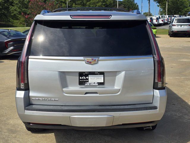 Used 2020 Cadillac Escalade Luxury RWD image 9