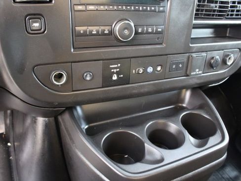 Used 2021 Chevrolet Express 3500 w/ Power Convenience Package image 18