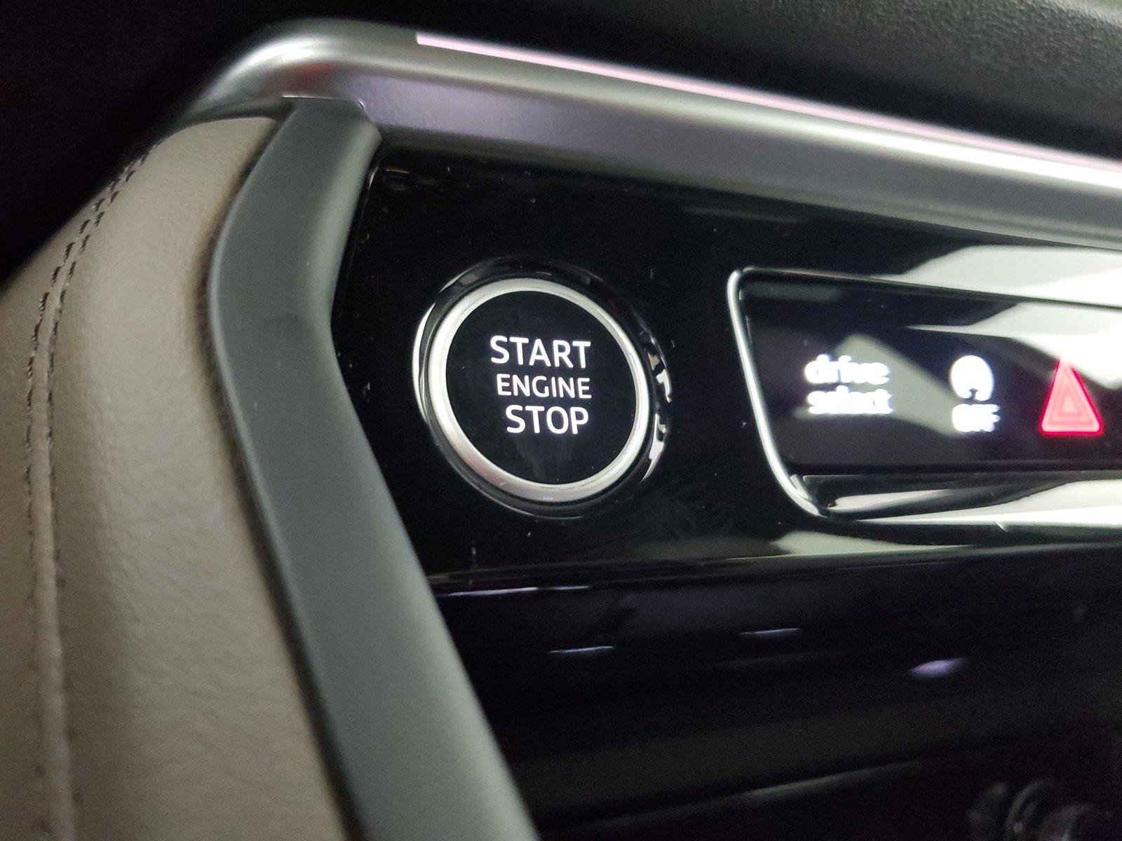 Used 2025 Audi Q5 Premium w/ Convenience Package AWD/4WD image 33