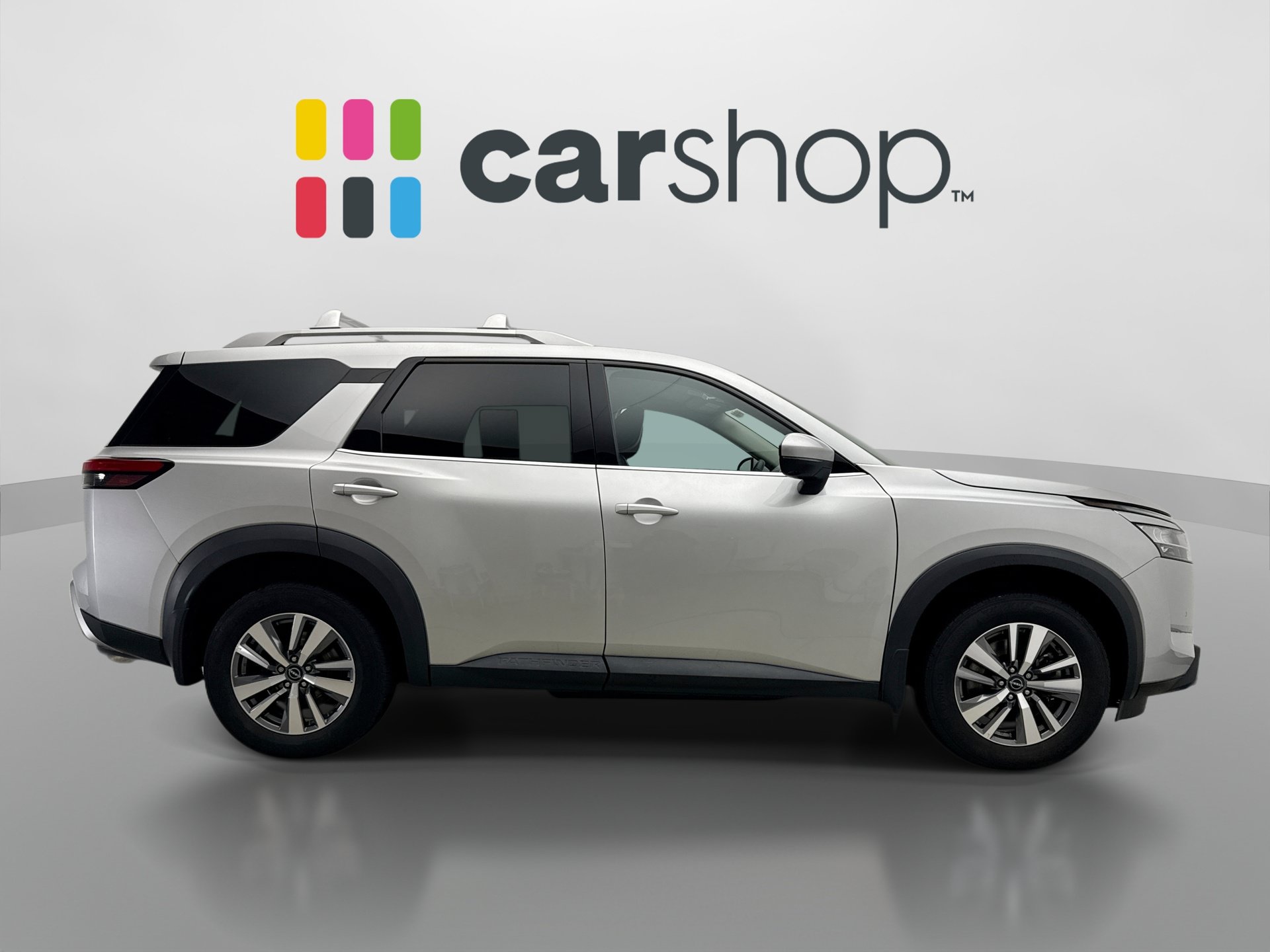 Used 2023 Nissan Pathfinder SL AWD/4WD image 6