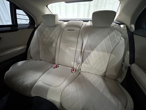 Used 2022 Mercedes-Benz S 580 4MATIC Sedan image 25
