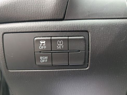 Used 2015 MAZDA MAZDA3 i Grand Touring image 14