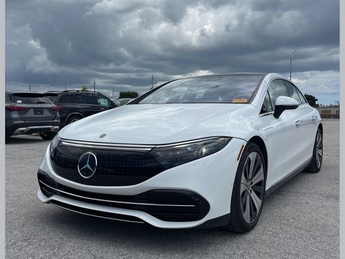 Used 2022 Mercedes-Benz EQS 450+ Sedan image 1