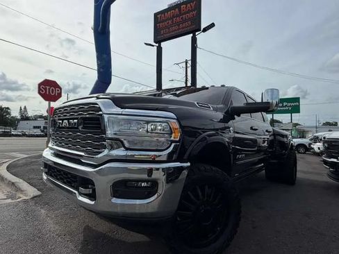 Used 2020 RAM 3500 Limited AWD/4WD image 2