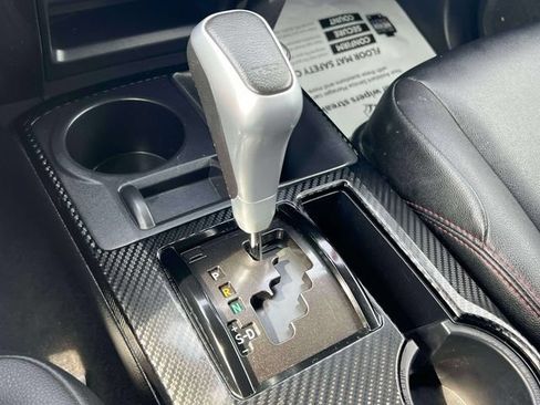 Certified 2023 Toyota 4Runner TRD Off-Road Premium w/ Off Road Premium Plus Package AWD/4WD image 32
