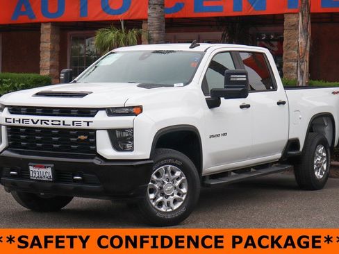 Used 2022 Chevrolet Silverado 2500 Custom w/ Custom Value Package AWD/4WD image 4