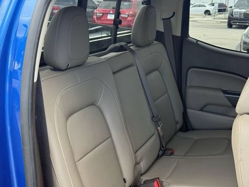 Used 2018 GMC Canyon SLT w/ Driver Alert Package RWD image 31