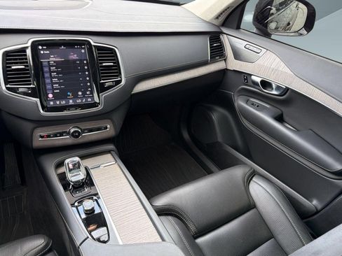 Certified 2023 Volvo XC90 T8 Ultimate AWD/4WD image 26