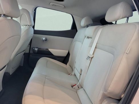 New 2026 Genesis GV60 RWD image 9