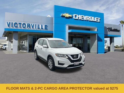 Used 2018 Nissan Rogue S image 3