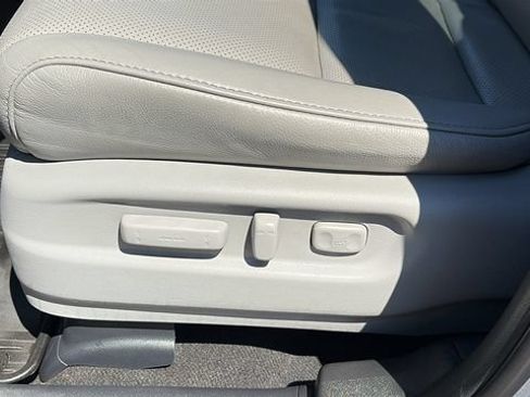 Used 2023 Honda Passport EX-L image 10
