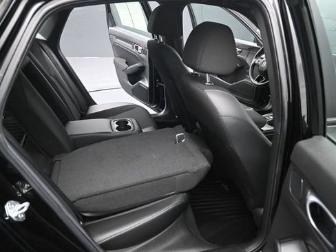 Used 2025 Honda Civic Sport image 25