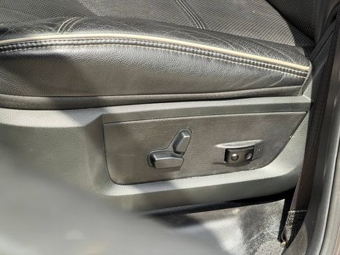Used 2019 RAM 3500 Limited AWD/4WD image 16