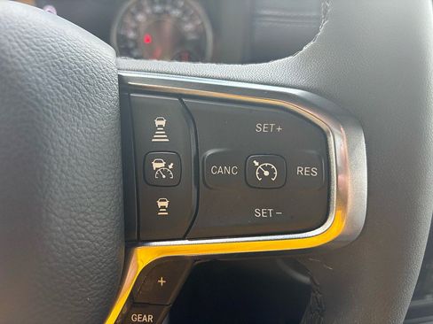 Used 2025 RAM 1500 Laramie w/ Sport Appearance Package AWD/4WD image 14
