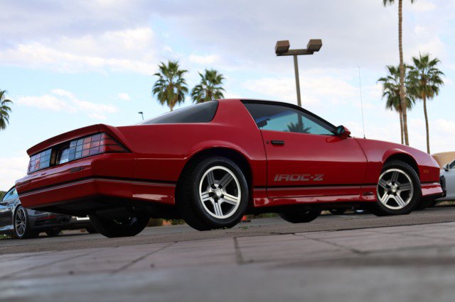 Used 1990 Chevrolet Camaro IROC-Z RWD image 19