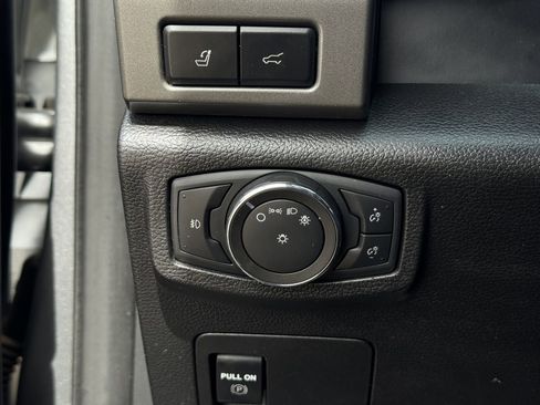 Used 2021 Ford Expedition Max XLT AWD/4WD image 23