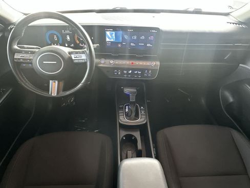 Used 2025 Hyundai Kona SEL FWD image 24