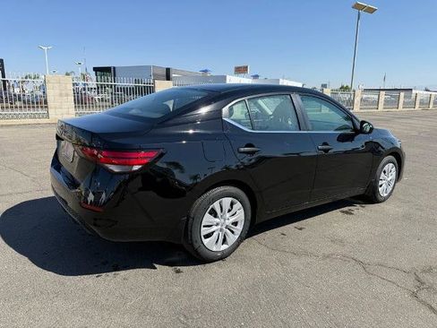 New 2025 Nissan Sentra S image 6