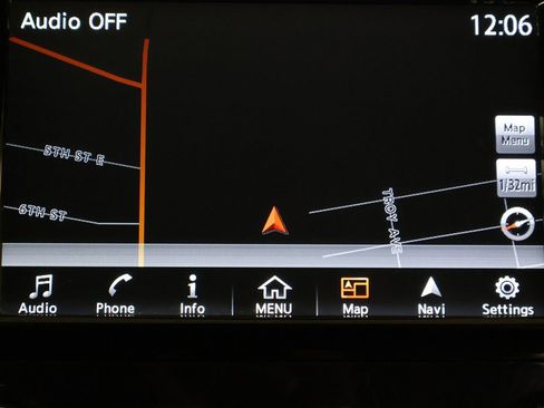 Used 2018 Nissan Murano S image 35