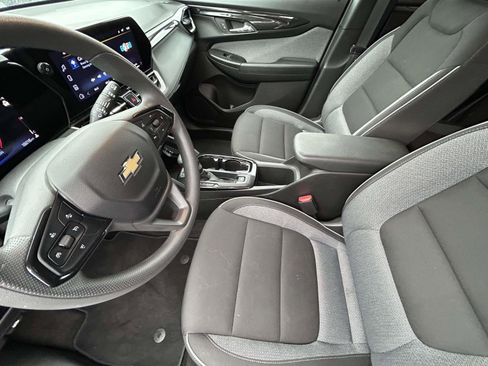 Used 2025 Chevrolet TrailBlazer LT image 10