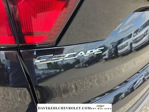 Used 2019 Ford Escape SEL AWD/4WD image 11