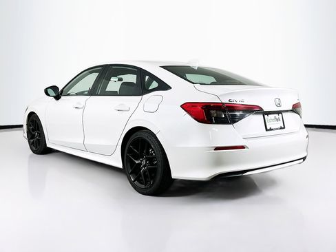 Used 2024 Honda Civic Sport image 5