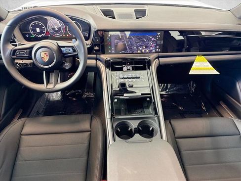 New 2026 Porsche Panamera image 21