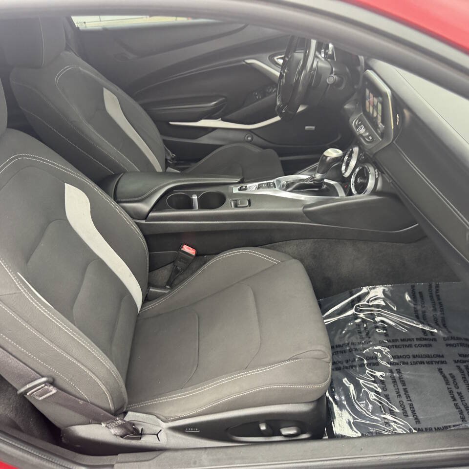 Used 2016 Chevrolet Camaro LT w/ RS Package RWD image 21
