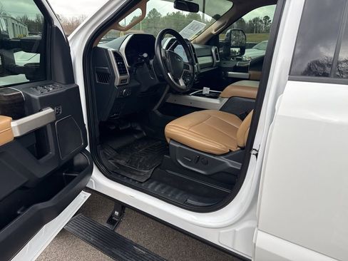 Used 2022 Ford F250 Lariat w/ Lariat Ultimate Package image 20