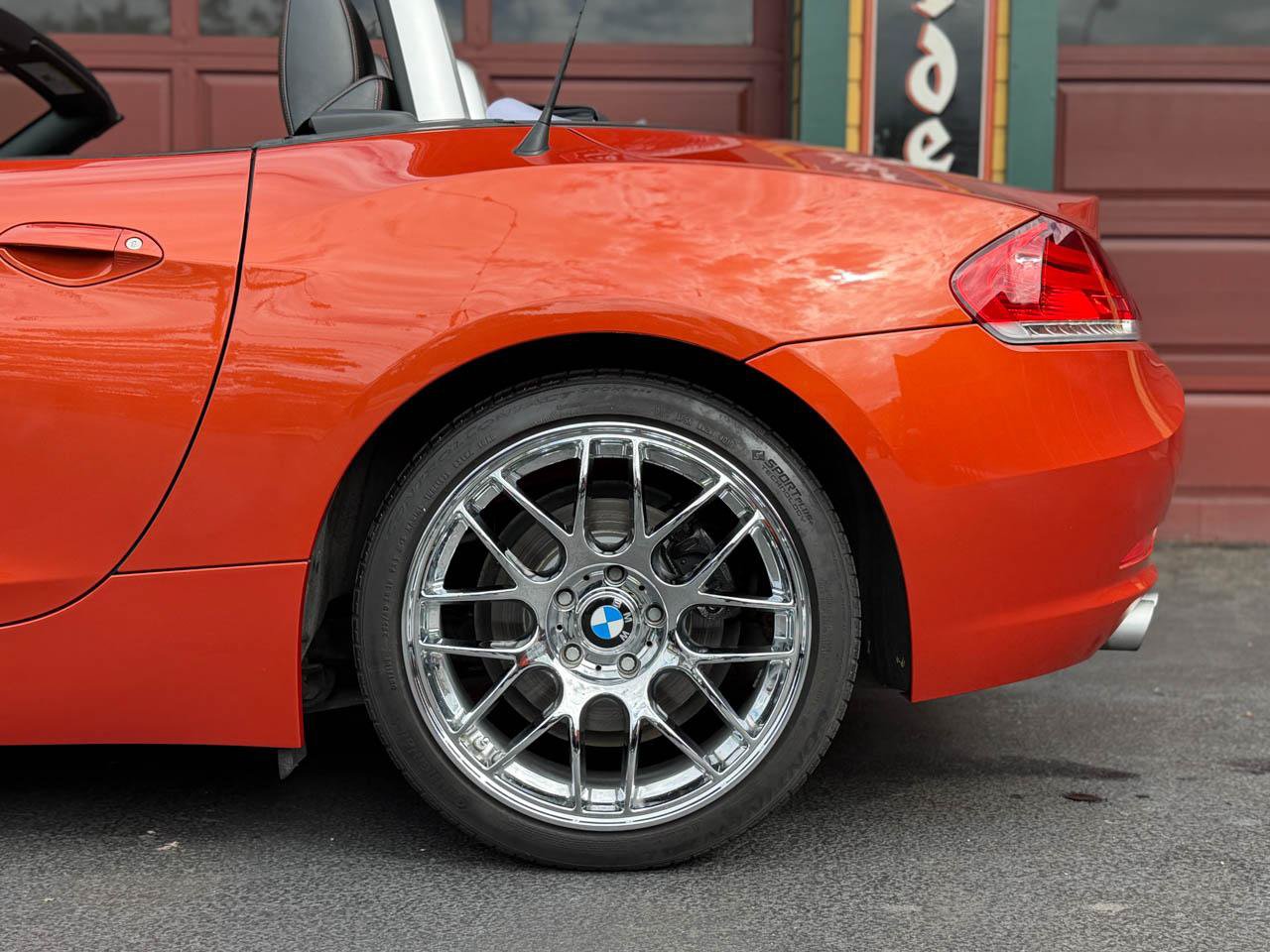 Used 2016 BMW Z4 sDrive28i RWD image 36