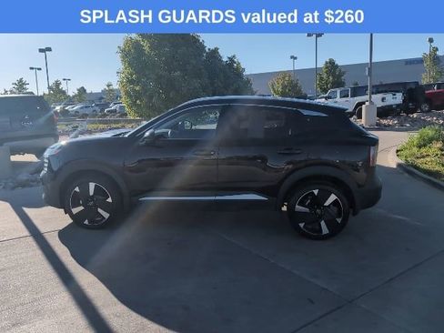 Used 2025 Nissan Kicks SR AWD/4WD image 4