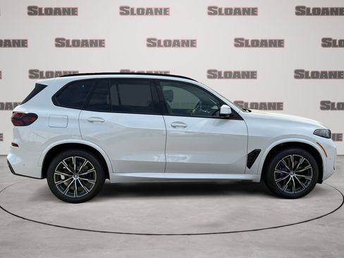 New 2026 BMW X5 xDrive40i w/ M Sport Package AWD/4WD image 6