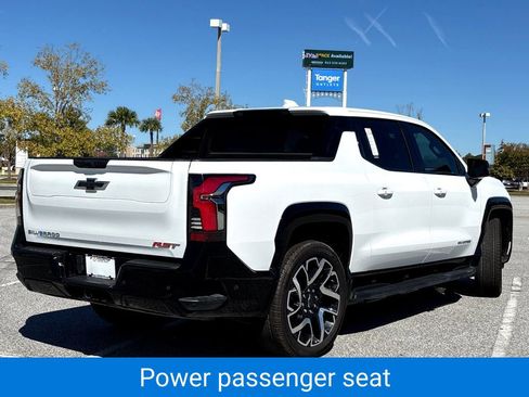 New 2025 Chevrolet Silverado EV RST AWD/4WD image 25