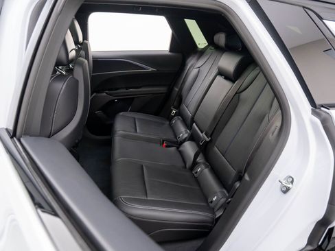 New 2026 Cadillac Lyriq Sport image 19