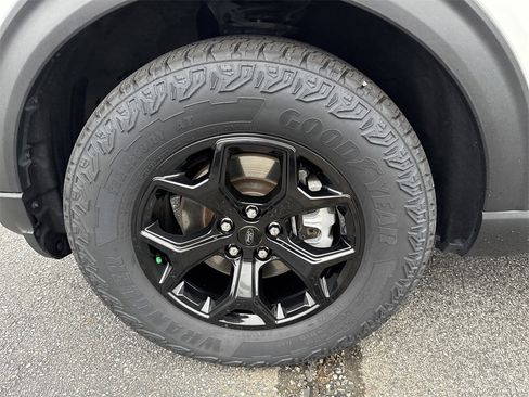 Used 2022 Ford Explorer Timberline image 11