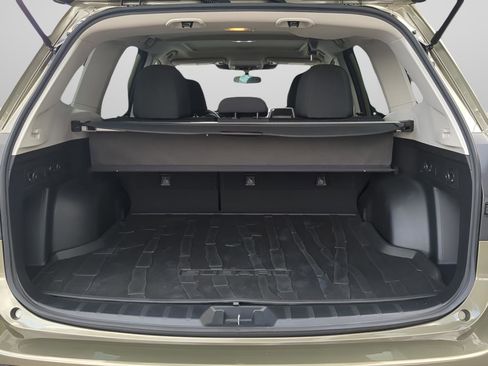 Used 2023 Subaru Forester Premium image 25