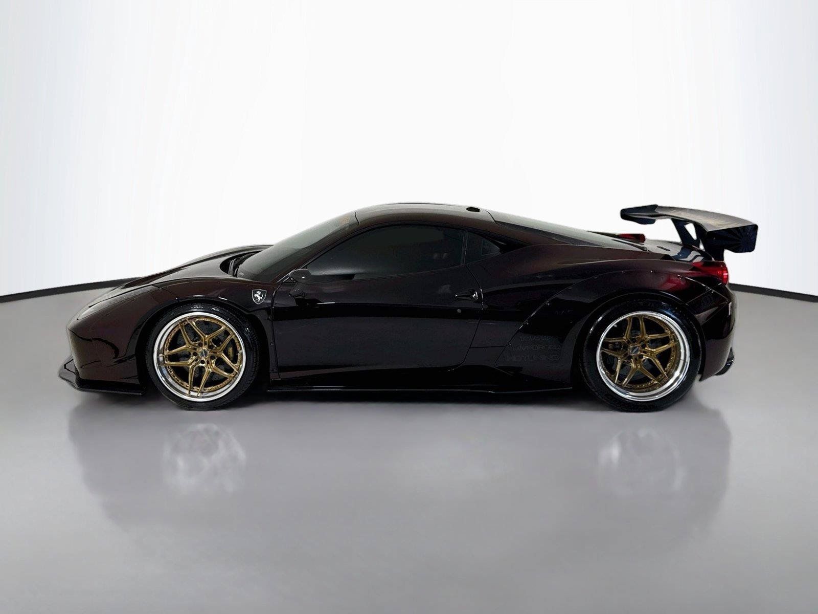 Used 2011 Ferrari 458 Italia Coupe RWD image 16
