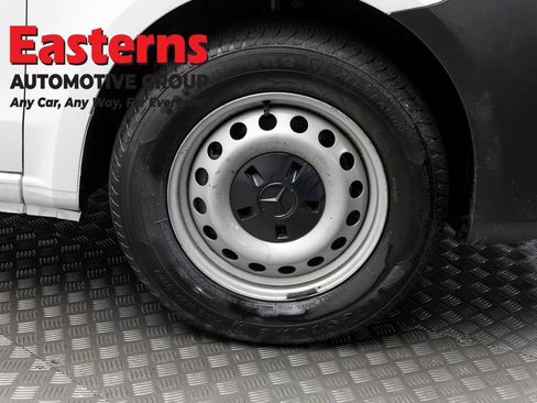 Used 2022 Mercedes-Benz Metris image 27