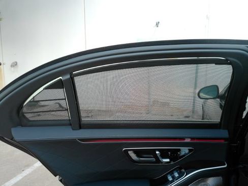 Used 2024 Mercedes-Benz S 580e 4MATIC Sedan image 20